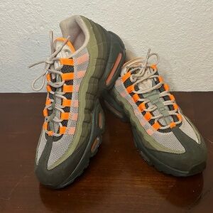Nike Air Max 95 Neutral Olive
